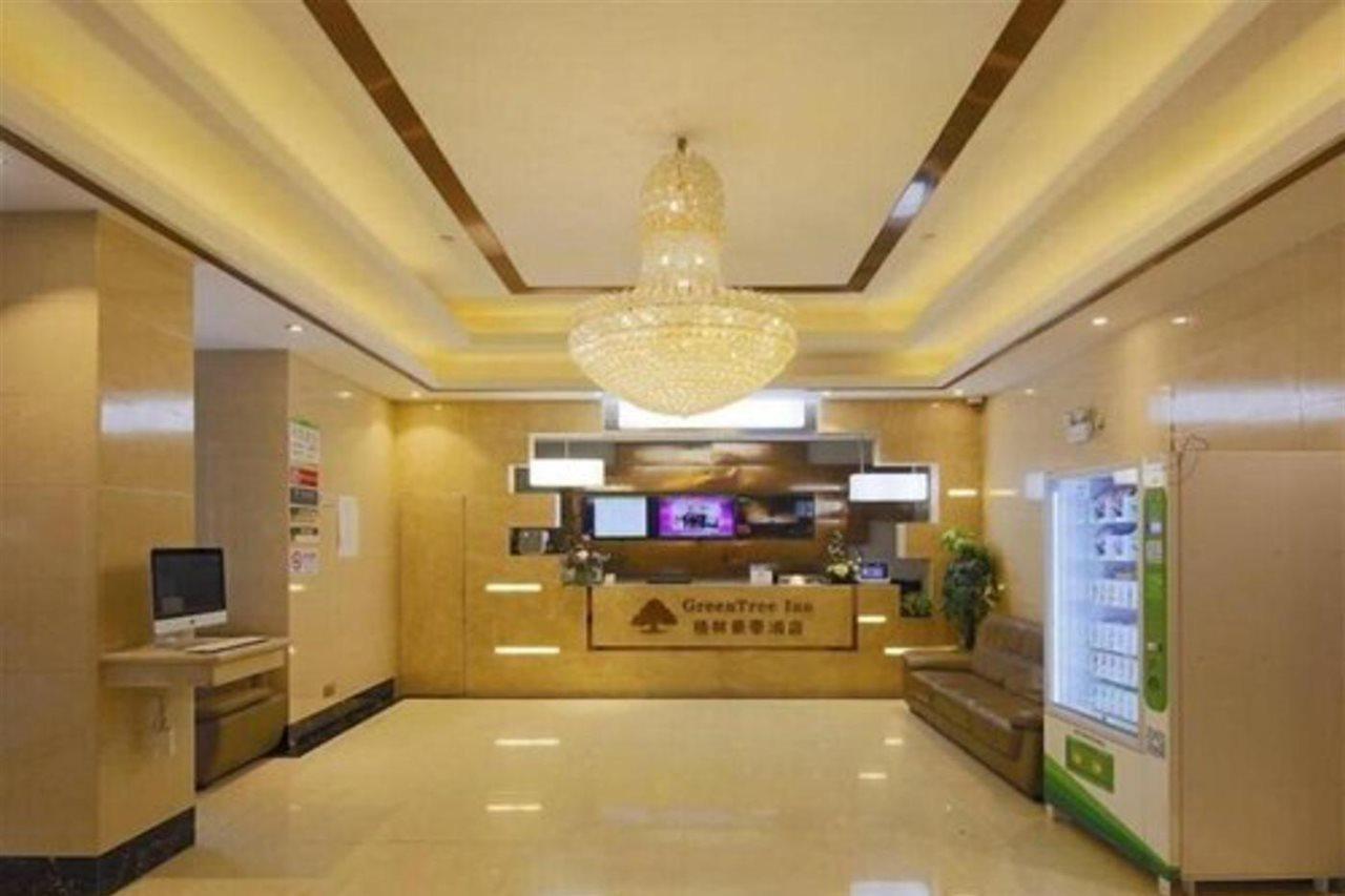 Greentree Qipu Road Tiantong Road Subway Station Express Hotel